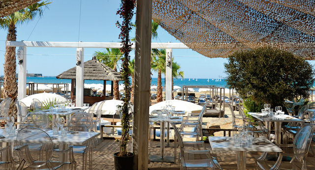 Les Arts Beach