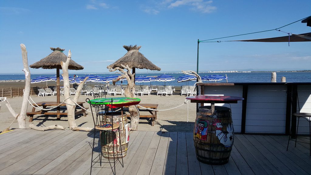 L'Estuaire Plage plage privée au Grau-du-Roi