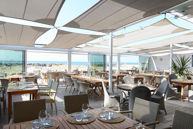 Le Poisson Rouge restaurant sur la plage à Fontignan-Plage