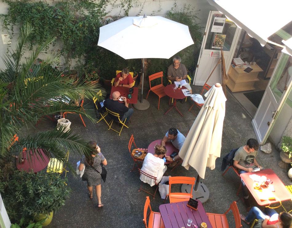 café librairie à Toulouse