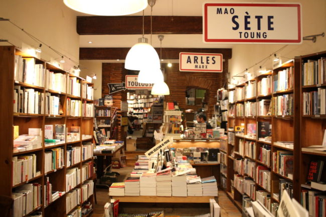 café librairie à Toulouse