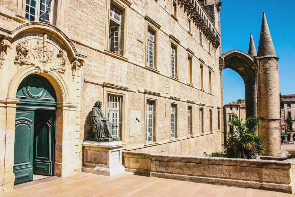 Faculté de médecine Écusson Montpellier