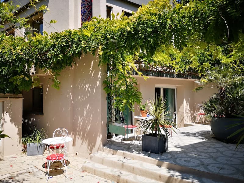 Le patio de Couette et Café